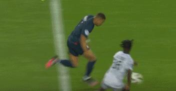 法甲赛报：梅西告别比赛 丢一球 巴黎圣日耳曼主场2-3不敌 被对手击败 